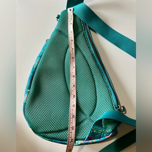 Sakroots On The Go Sling Backpack Eco Twill Deep Teal Seascape - Picture 5 of 10